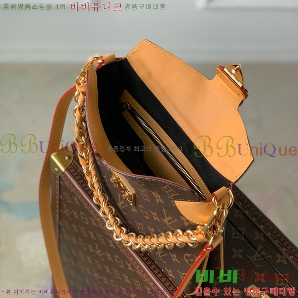 #���̺��� LV Ʈ���� M46659-102