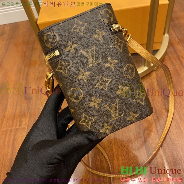 #���̺��� �� �ڽ� ü�ι� M44914-100