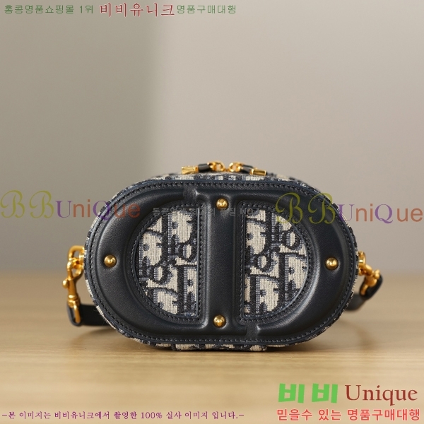 #��� CD �ñ״�ó ���� ����Ƽ ���̽� M54010-100