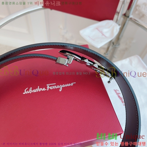 #��󰡸� ��ġ�� ��Ʈ 16F2412010-18 �� 3.5cm