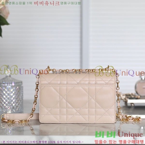 #��� �̽� ī�� �̴Ϲ� M595401-100-4