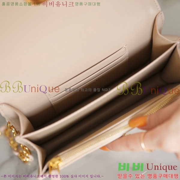 #��� �̽� ī�� �̴Ϲ� M595401-100-4