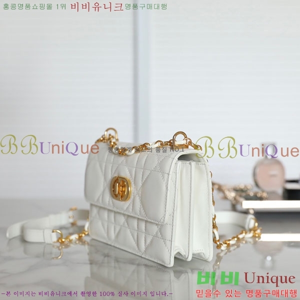 #��� �̽� ī�� �̴Ϲ� M595401-100-1