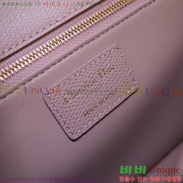 #��� 30 �����ι� M9203-208