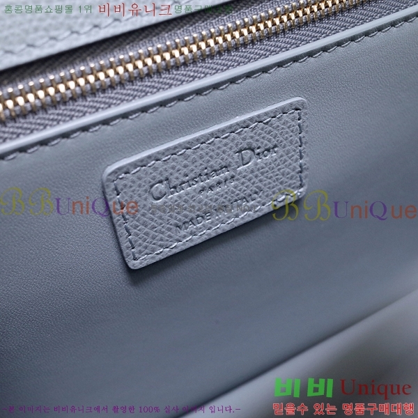 #��� 30 �����ι� M9203-102