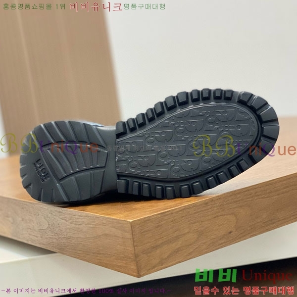 ���� ��� ����Ŀ�� 42D24446-2