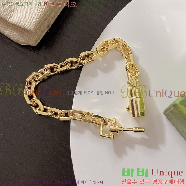 ���� ���� G859U7748