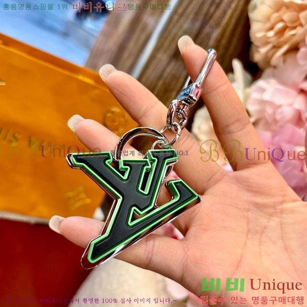 ���̺��� �� �� & ŰȦ�� 60M244550-4