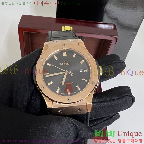 ST ���� ������ Hublot Ŭ���� ǻ�� 44mm HF8971-2