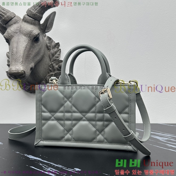 #��� �� ��Ʈ�� �̴� M33500-4