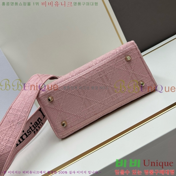 ST ��� ���̵�� M8002-17