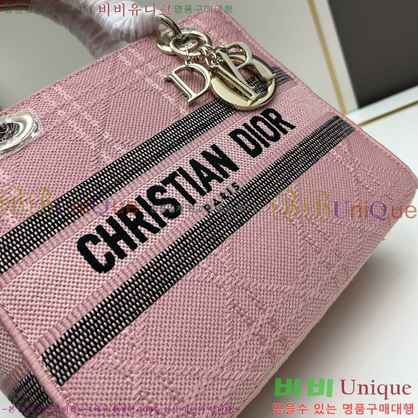 ST ��� ���̵�� M8002-17