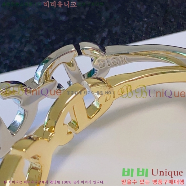 ��� ���� D55O0922-3