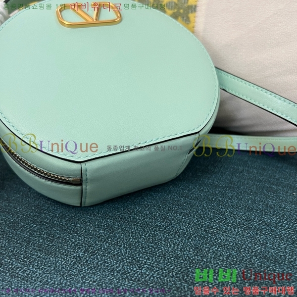 #�߷�Ƽ�� �ñ״�ó V�ΰ� ���� �̴� ũ�ν��� 4W2P0AC2-105