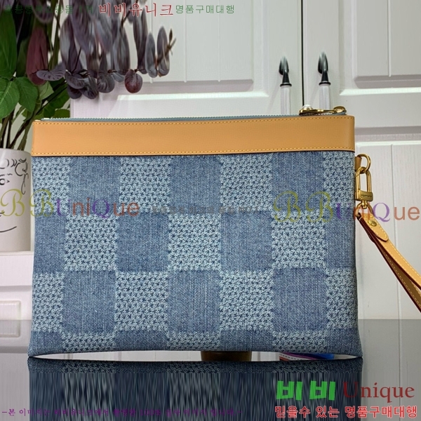 #���̺��� ����Ʈ ���� Ŭ��ġ�� M82313-100