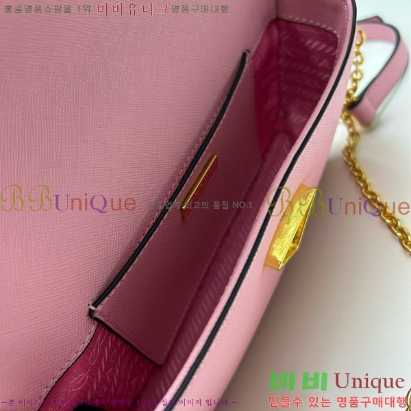 ����� ũ�ν��� 1BD556-3