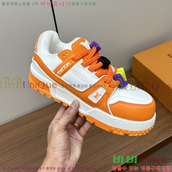 ���̺��� LV Ʈ���̳� ����Ŀ�� 41L2461814-1