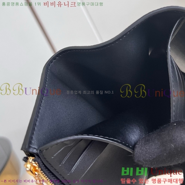 #���̺��� īǶ�� ����Ʈ ���� M82835-101