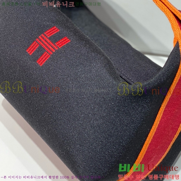 #�����޽� �긮���귢 Ʈ���� ���� �Ŀ�ġ HY587-12