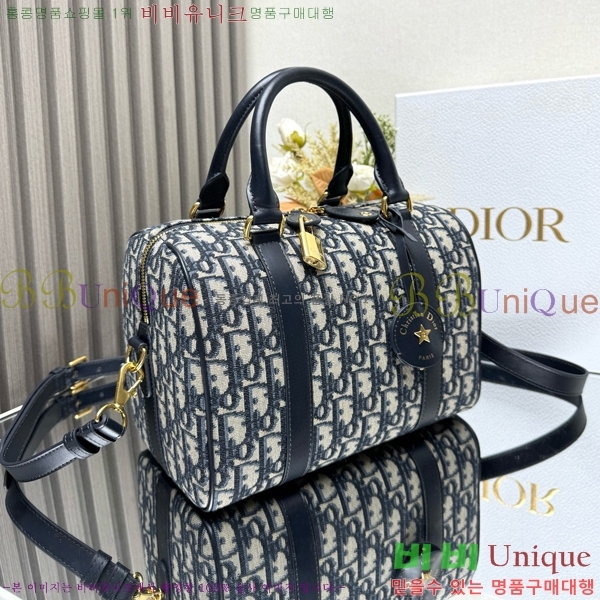 #��� �׷�� 25 �� ���� ��ī�� M1365-101