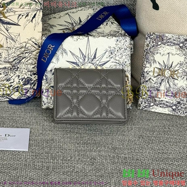 #��� ���̵� �÷� ī������ S0011-106