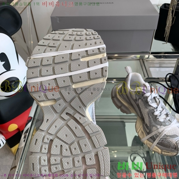 �߷��þư� 3XL Ʈ���̳� ����Ŀ�� BLA356600-5