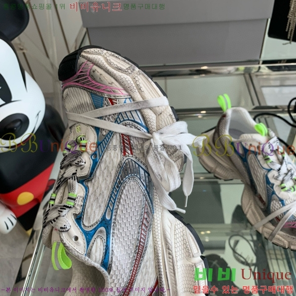 �߷��þư� 3XL Ʈ���̳� ����Ŀ�� BLA356600-6