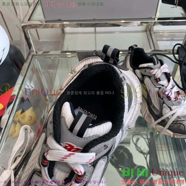 �߷��þư� 3XL Ʈ���̳� ����Ŀ�� BLA356600-8