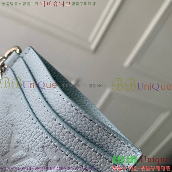 #���̺��� �� ī�� ���� Ȧ�� M83585-101