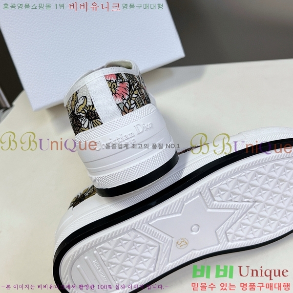 ���� ��� ��ũ�� �÷��� ����Ŀ�� 34D23112311-6