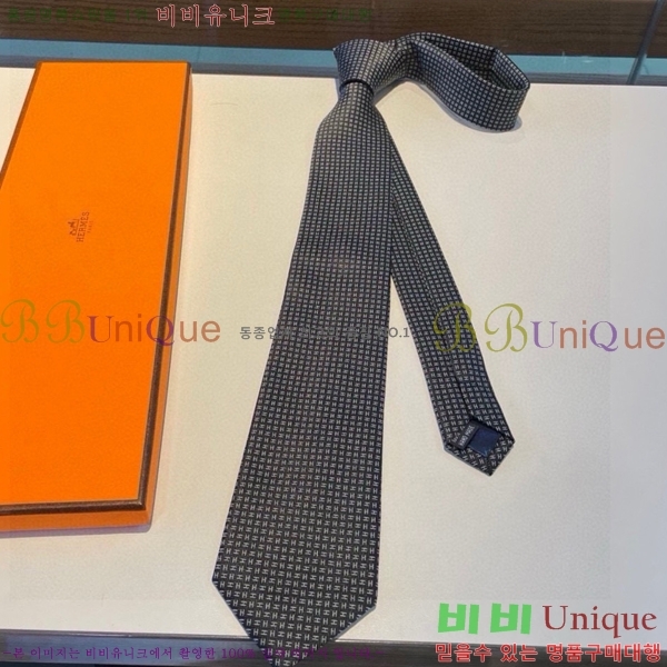 #�����޽� ��Ÿ�� HE555582-3