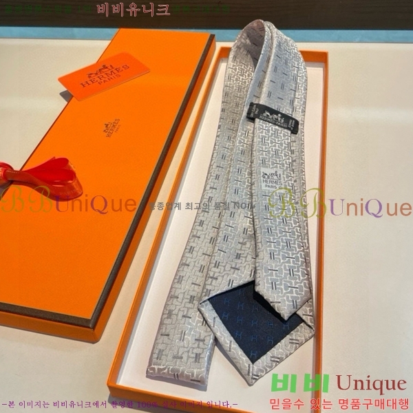 #�����޽� ��Ÿ�� HE555582-6