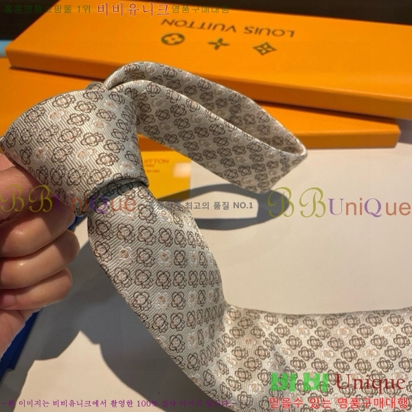 #���̺��� ��Ÿ�� LV95562-8