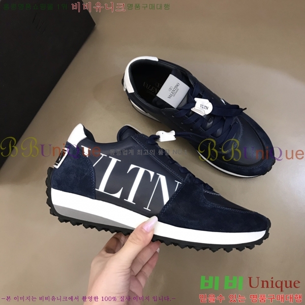 ���� �߷�Ƽ�� ����Ŀ�� 29VT24821-7