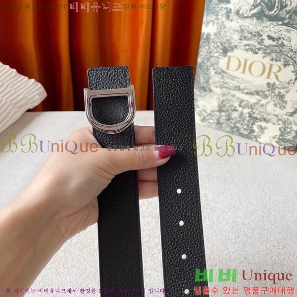 #���� ��� ĳ�־� ��Ʈ 15D2482624-3 �� 3.5mm