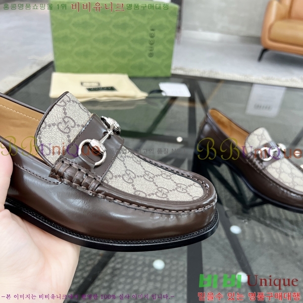 ���� ���� ���� G823696-2