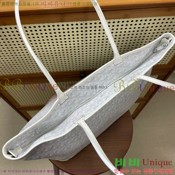 #���ߵ� �Ƹ����� ���۹� MM GY689232-110