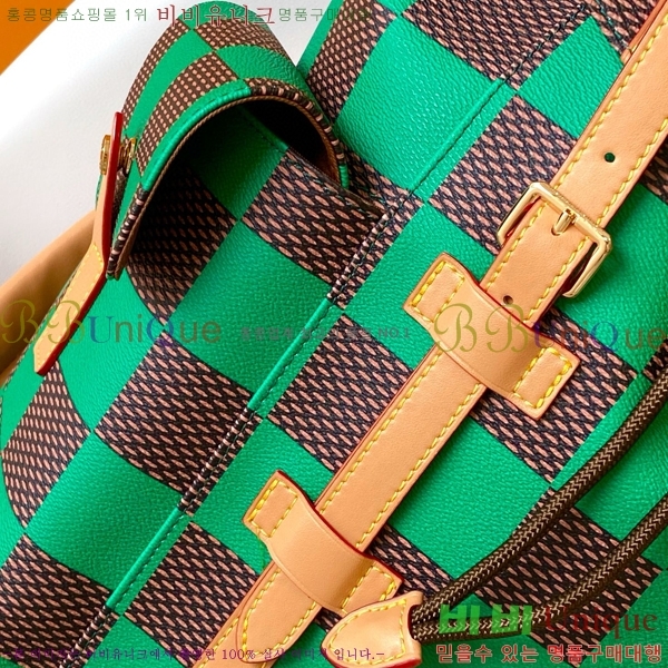 #���̺��� ���� ũ�������� M25240-102