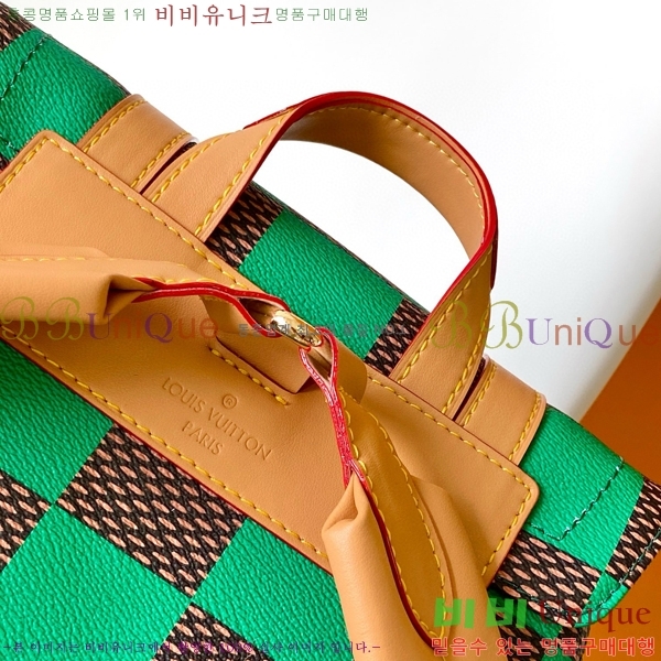 #���̺��� ���� ũ�������� M25240-102