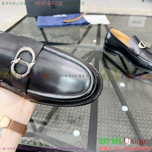 ���� ��� ���� D9978052-1