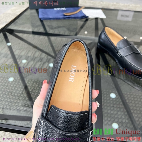 ���� ��� ���� D9978053-4