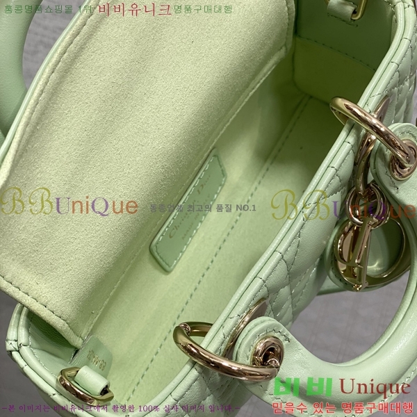 #��� NEW ���̵� �� ���̹� ����ũ�� M05402-801