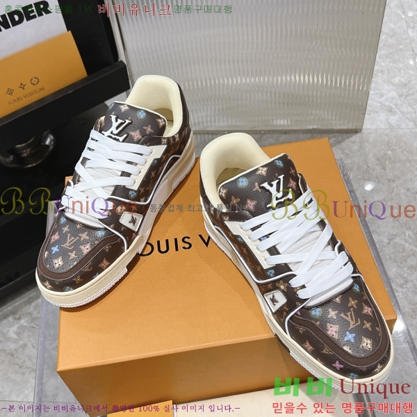 NEW LV Ʈ���̳� ����Ŀ�� 44L2412436-1