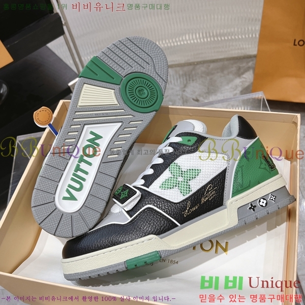 NEW LV Ʈ���̳� ����Ŀ�� 40L24768941-4