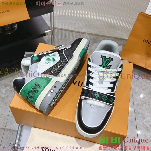 NEW LV Ʈ���̳� ����Ŀ�� 40L24768941-4