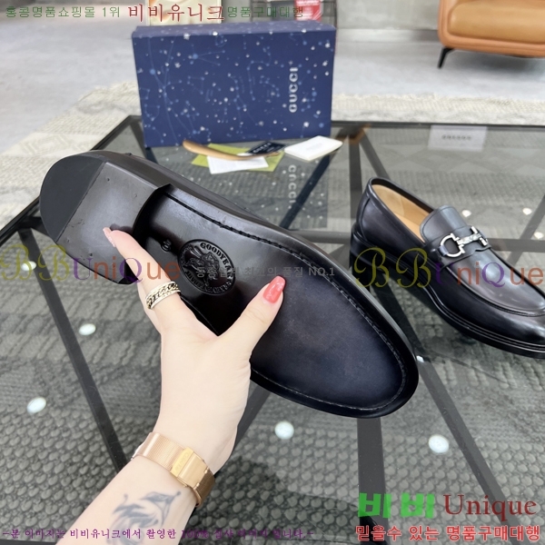 ���� ���� ���� G892701-4