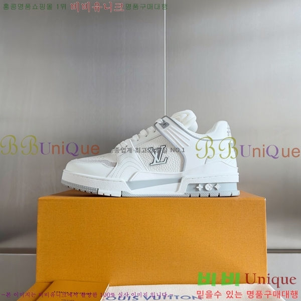 LV Ʈ���̳� ����Ŀ�� 44L2493058-5