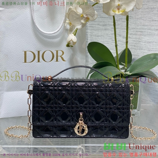 #��� MISS DIOR ž �ڵ� �� M0997-201