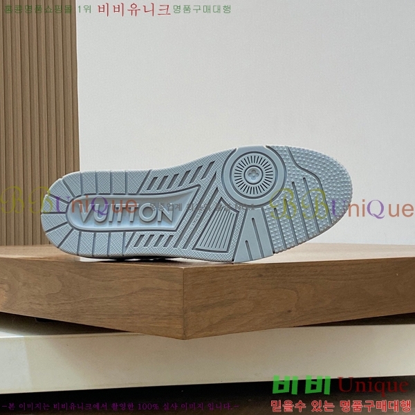 ���� LV Ʈ���̳� ����Ŀ�� L48385-1