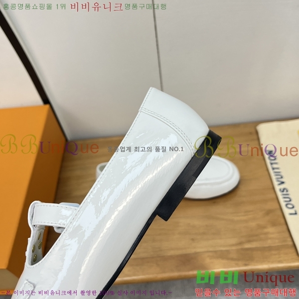 ���� ���̺��� �޸����� �÷����� LV8940124-3